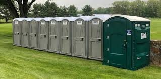 Best VIP or Luxury Restroom Trailers  in Springmont, PA